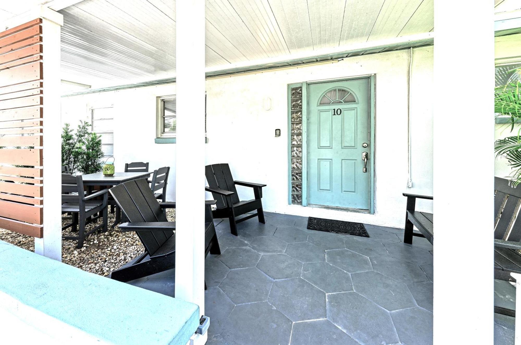 The Bungalows Treasure Island Luaran gambar